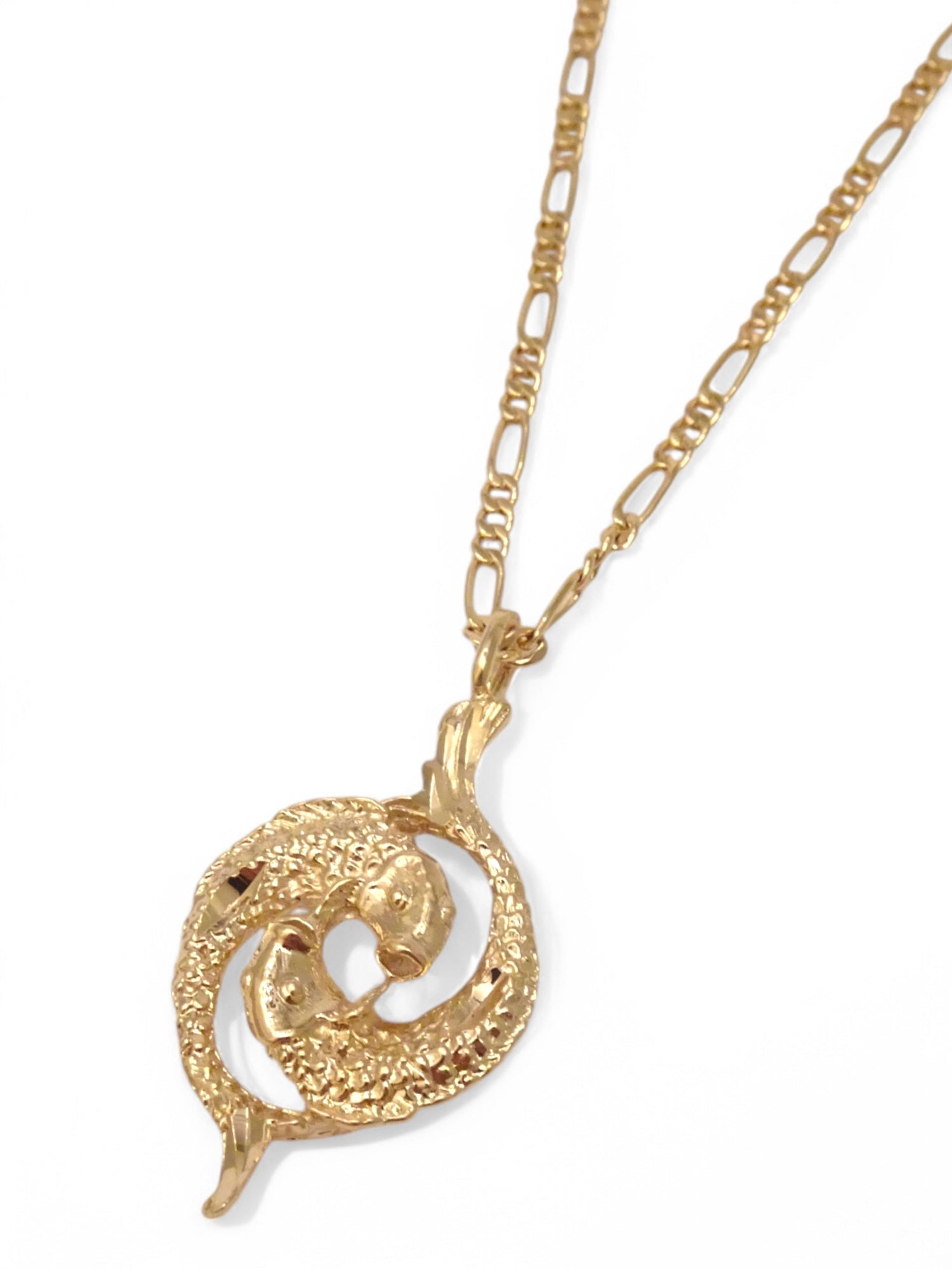 SPARROW unisex Pisces zodiac charm pendant necklace, small astrology charm for men and women, minimalist Pisces jewelry, trendy zodiac necklace gift, gold and silver astrology jewelry