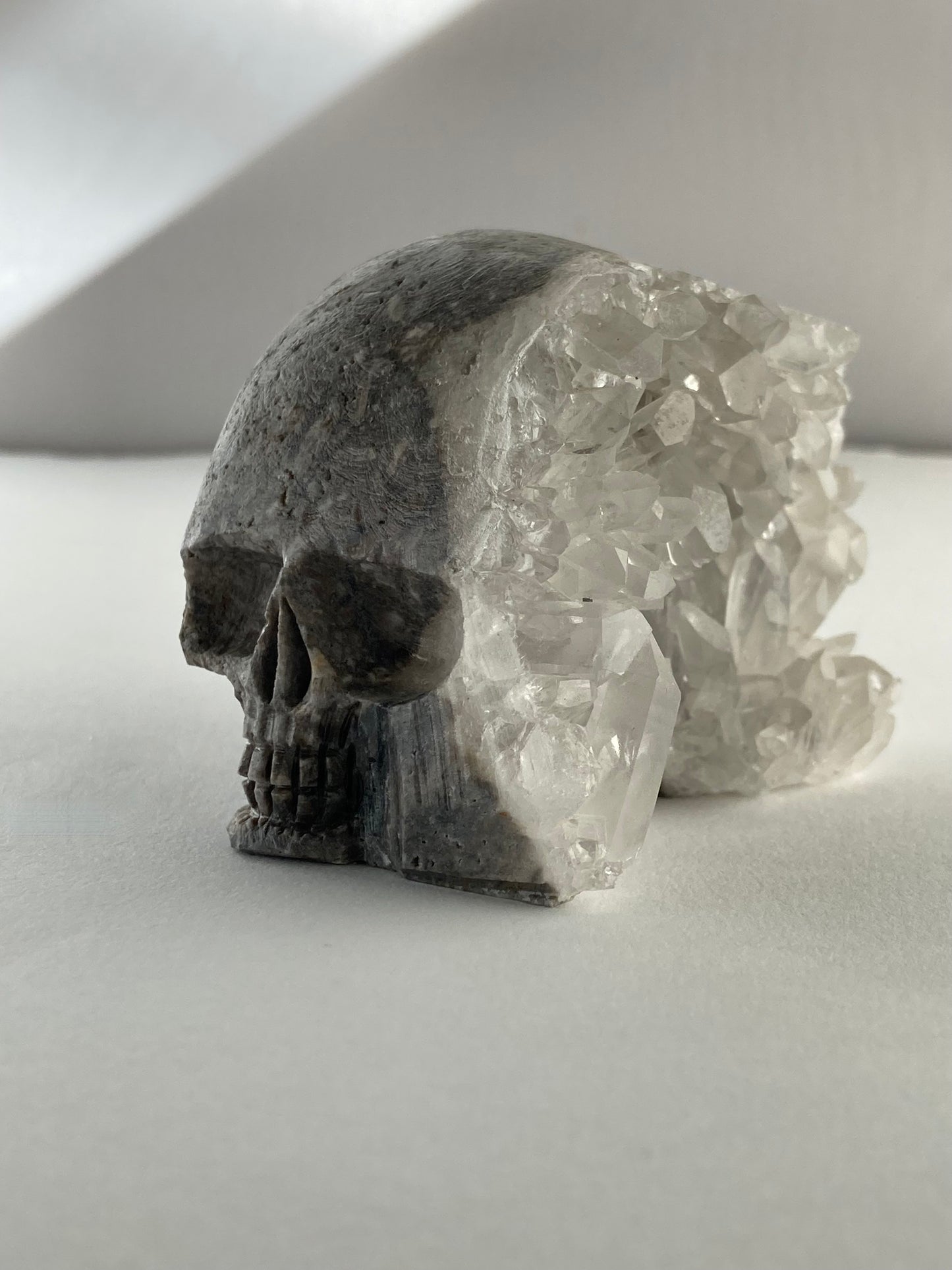 SPARROW quartz crystal skull decor mystical carved figurine gothic home accents witchy altar display spiritual crystal skull decoration unique quartz home decor ideas gift for men boyfriend gothic bedroom decoration