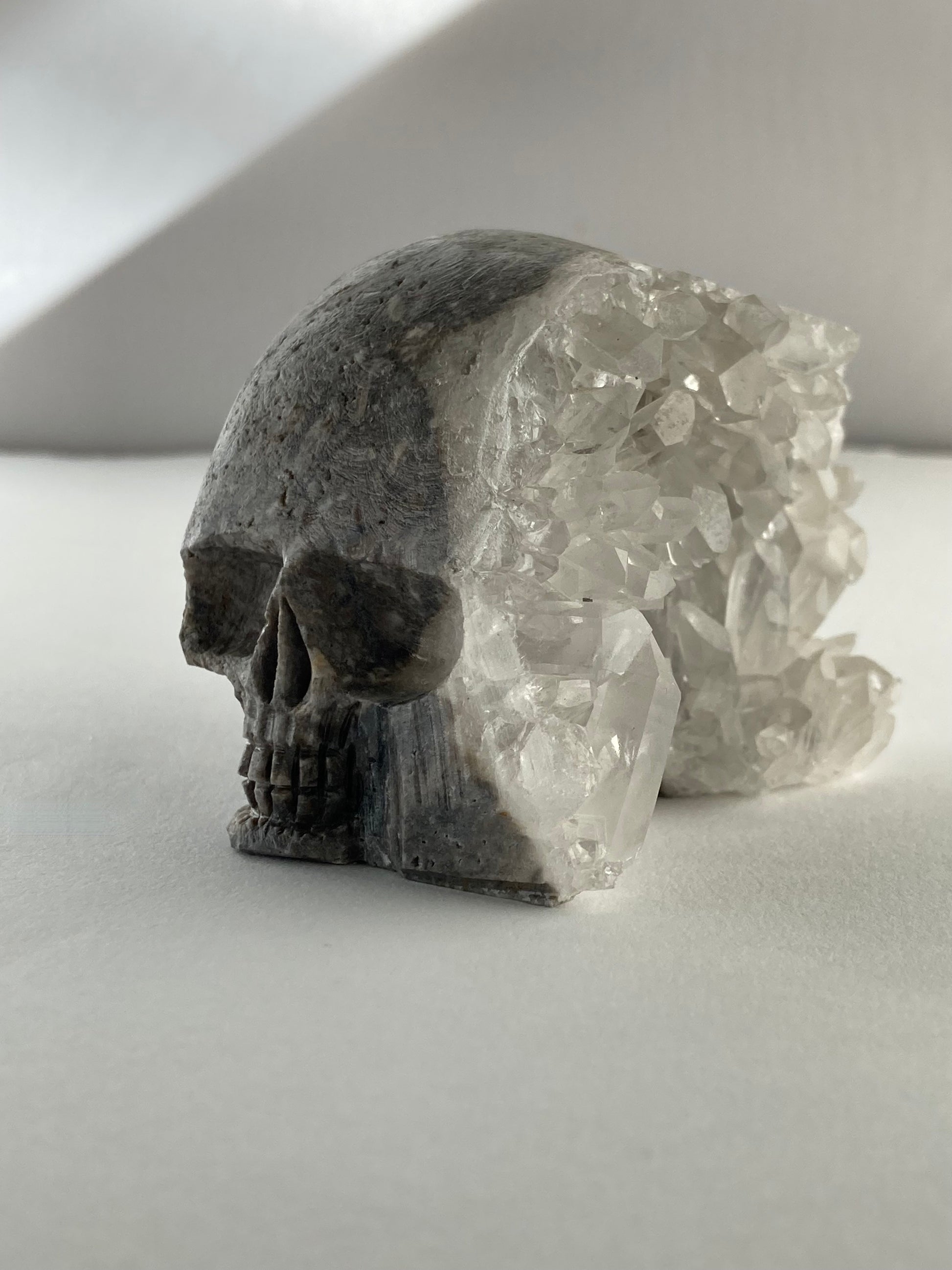 SPARROW quartz crystal skull decor mystical carved figurine gothic home accents witchy altar display spiritual crystal skull decoration unique quartz home decor ideas gift for men boyfriend gothic bedroom decoration
