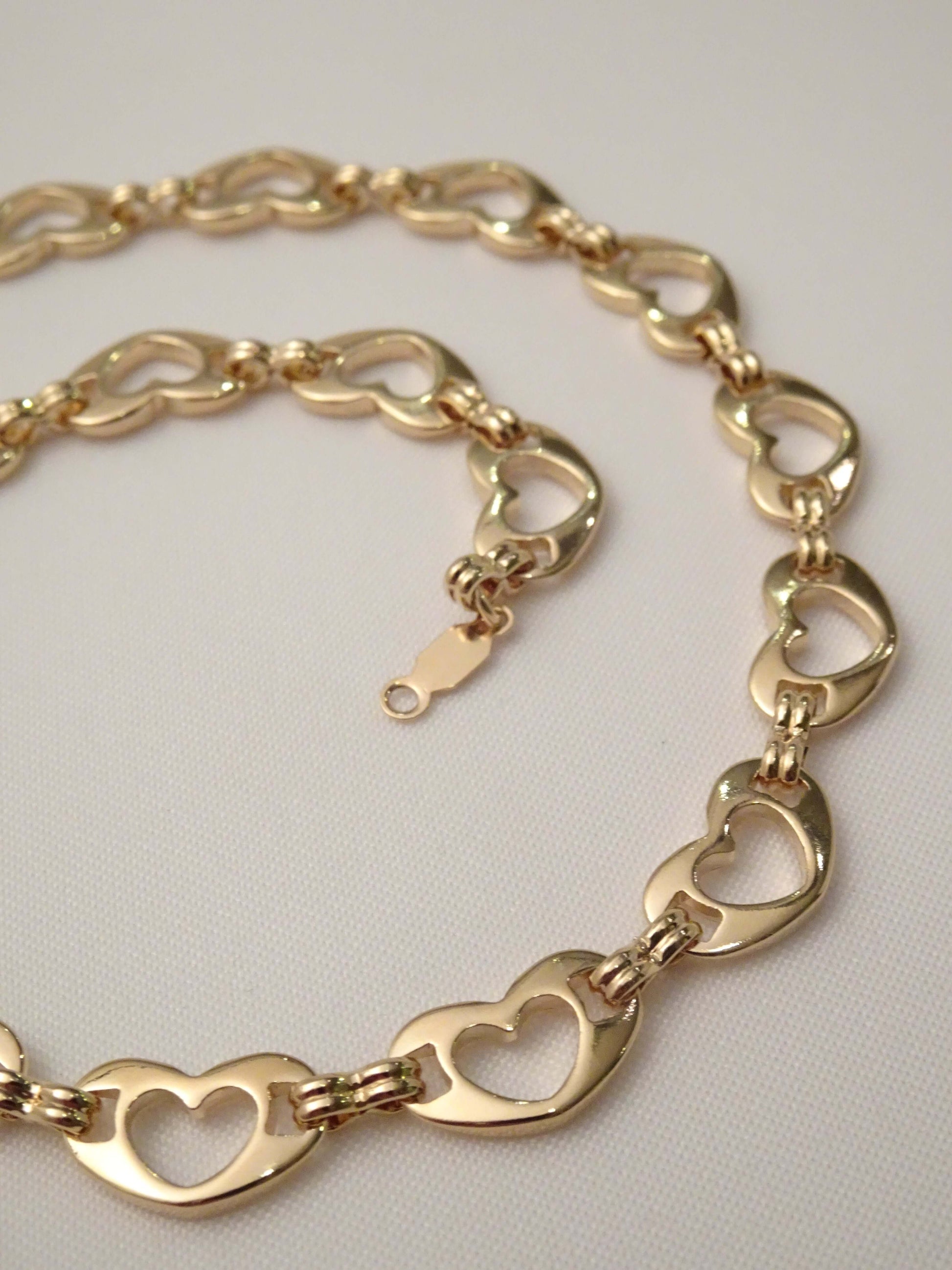 Gold necklace, silver necklace, boho necklace, dainty necklace, heart necklace, heart pendant necklace, puffy heart necklace, festival jewelry, Coachella necklace, Coachella jewelry, gift for her, Valentines Day gift, bohemian jewelry