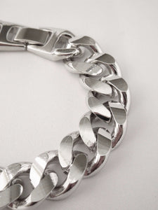 layering bracelets, layering bracelets gold, layering bracelets silver, layering bracelets classy, stacking bracelets gold, stacking bracelets classy, chunky bracelet, gold chain bracelet women, THE CYPRESS BRACELET Vanessa Mooney