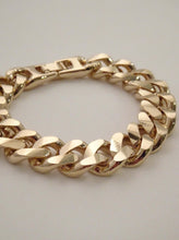 Load image into Gallery viewer, layering bracelets, layering bracelets gold, layering bracelets silver, layering bracelets classy, stacking bracelets gold, stacking bracelets classy, chunky bracelet, gold chain bracelet women, THE CYPRESS BRACELET Vanessa Mooney
