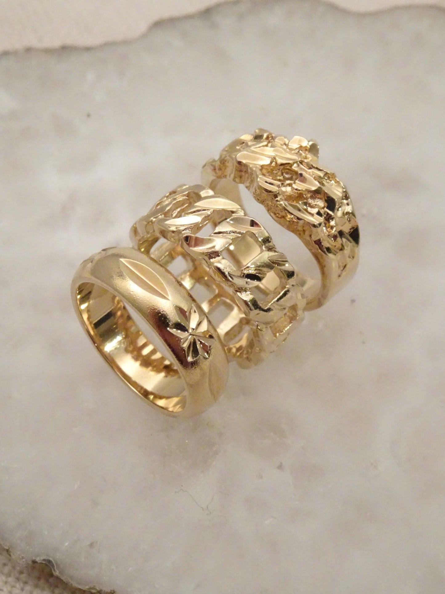 SPARROW unisex chain link ring, bold statement jewelry, trendy fashion ring, minimalist design, stackable ring for men and women, versatile everyday wear