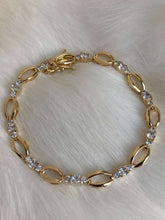 Load image into Gallery viewer, Tennis bracelet diamond, tennis bracelet, tennis bracelet diamond for women, tennis bracelet gold, tennis bracelet gold diamonds, tennis bracelet gold jewelry, gold tennis bracelet stack, tennis bracelet stacking, tennis bracelet stack fashion
