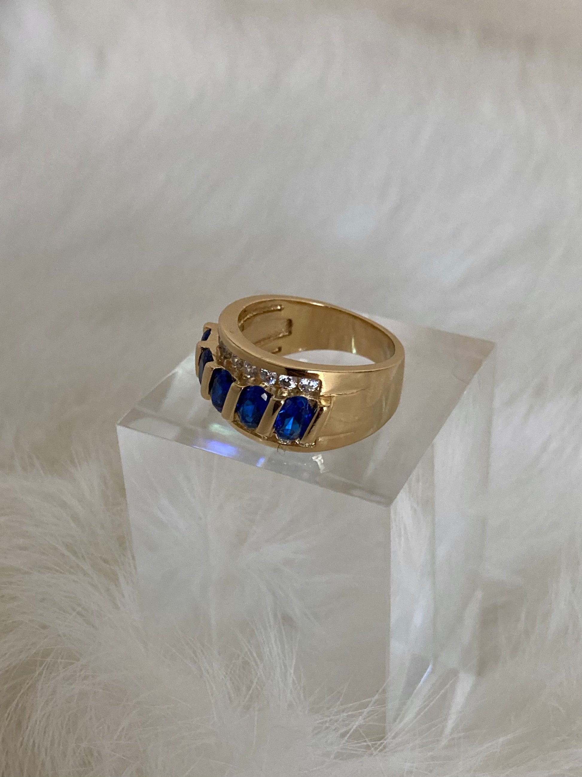 SPARROW unisex cocktail ring, streetwear statement ring, 5 blue sapphire rectangle stones, bold fashion accessory, trendy unisex jewelry, sapphire luxury ring for men and women