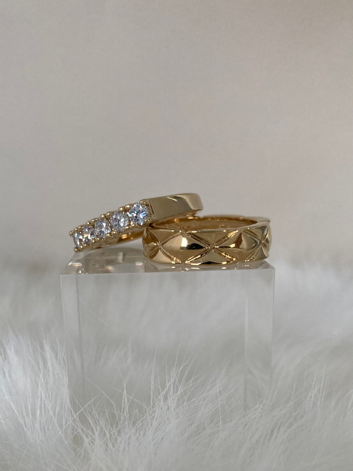 SPARROW unisex band ring with X quilt pattern, simple everyday ring, perfect for layering and stacking, minimalist jewelry, trendy statement accessory.