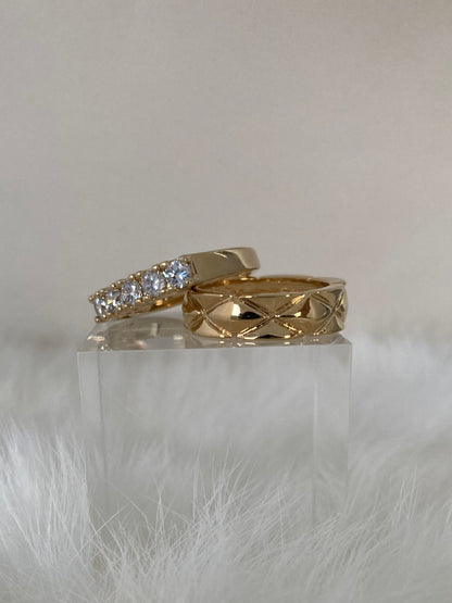 SPARROW unisex band ring with X quilt pattern, simple everyday ring, perfect for layering and stacking, minimalist jewelry, trendy statement accessory.