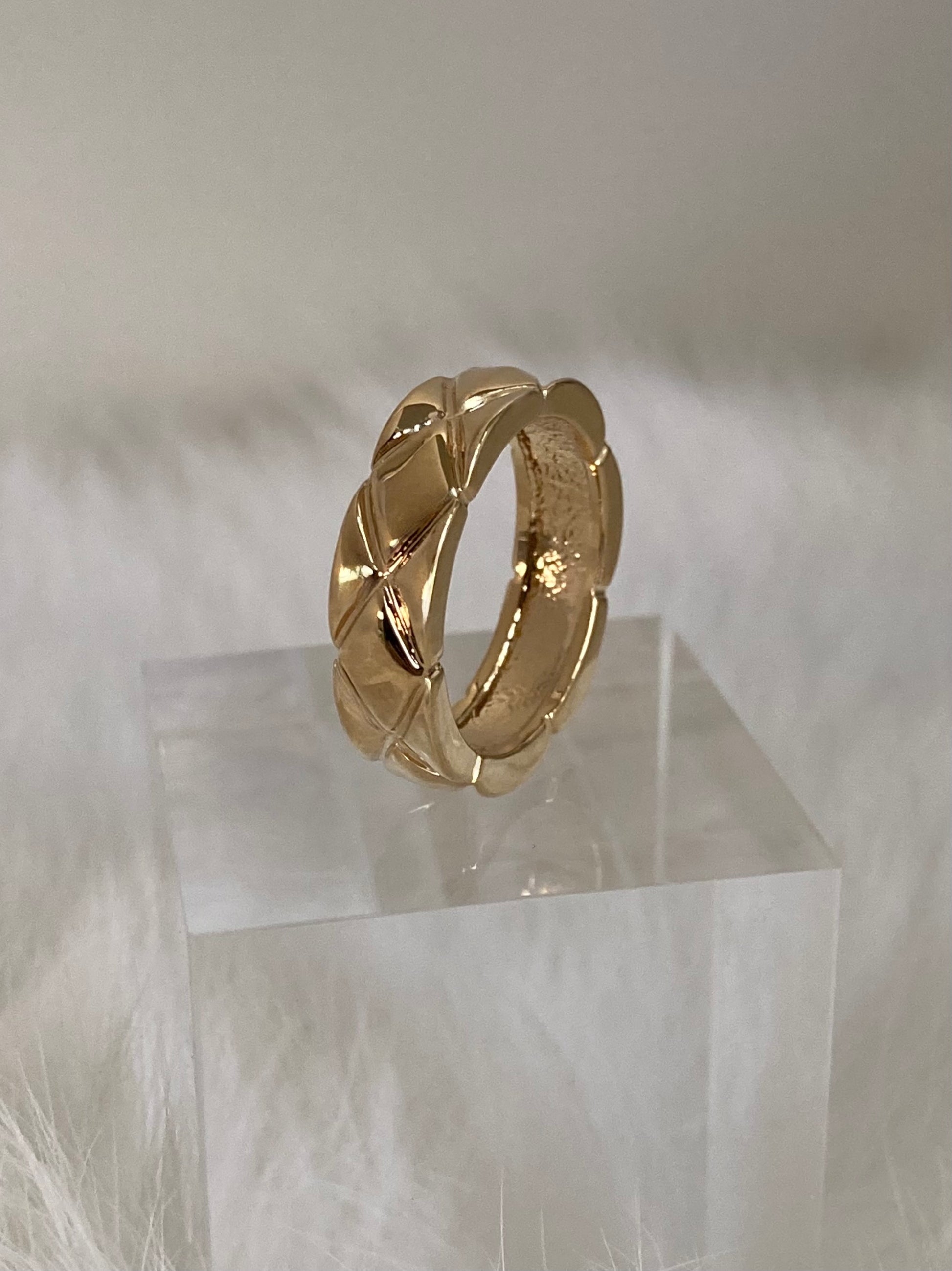 SPARROW unisex band ring with X quilt pattern, simple everyday ring, perfect for layering and stacking, minimalist jewelry, trendy statement accessory.