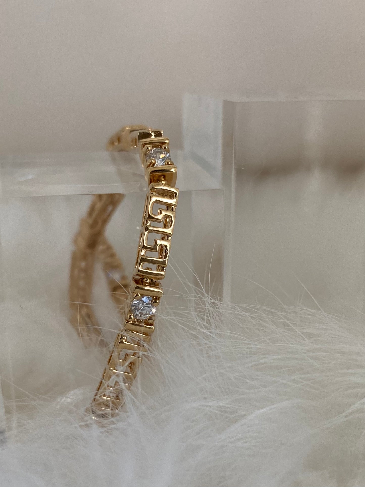 gift for her, bridesmaid gift, gifts for mom, trendy bracelets, cute bracelets for her, gold bracelets, silver bracelets, tennis bracelet, cubic zirconia tennis bracelet, stackable tennis bracelet, classic tennis bracelet, CZ tennis bracelet