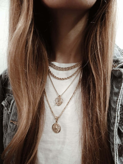 SPARROW flat gold nugget chain necklace, unisex fashion jewelry, men's minimalist statement necklace, trendy gold chain for men, men's jewelry accessory, versatile unisex necklace