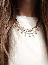 Load image into Gallery viewer, star chain necklace, star chain, star necklace, star necklace gold, star necklace gold simple, star jewelry necklace, star jewelry, layering necklaces, layering necklaces gold, choker necklace, star choker necklace, gold star necklace choker 
